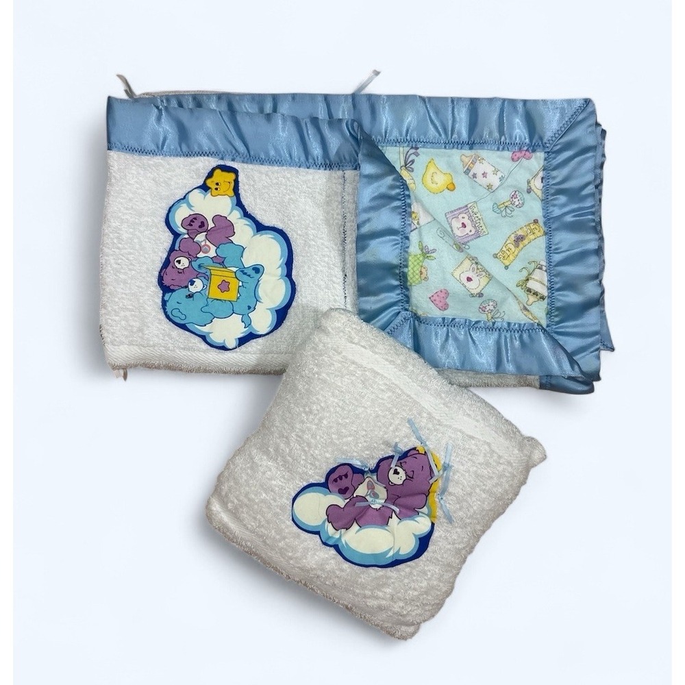 Vintage Handmade Sleepy Care Bear Stars Moons Baby Blanket GITD SILKY BORDER